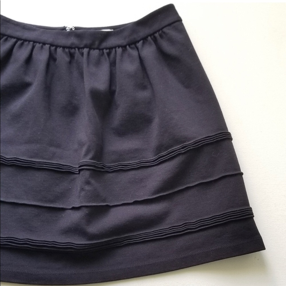 J. CREW Black Swingy‎ Stretch Ponte Knit Mini Skirt Sz 00 NWT - Picture 2 of 13